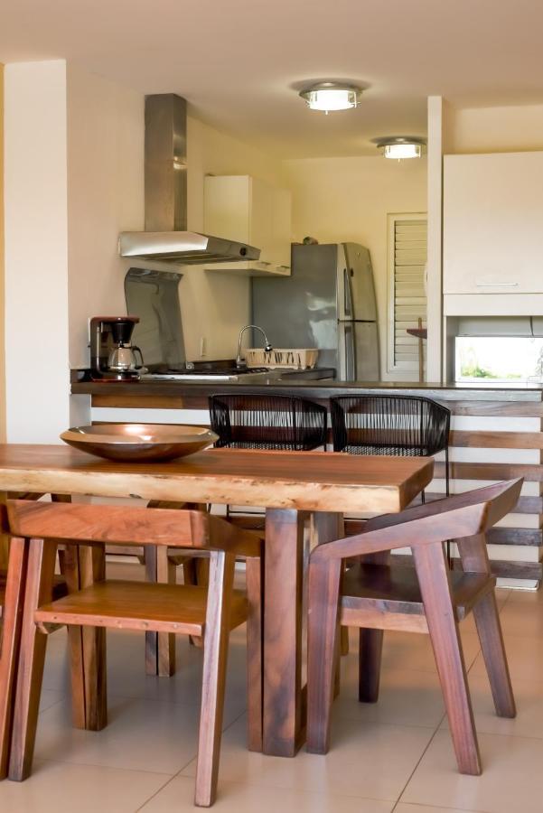 Beachfront Luxury Apartments Канкун Екстериор снимка