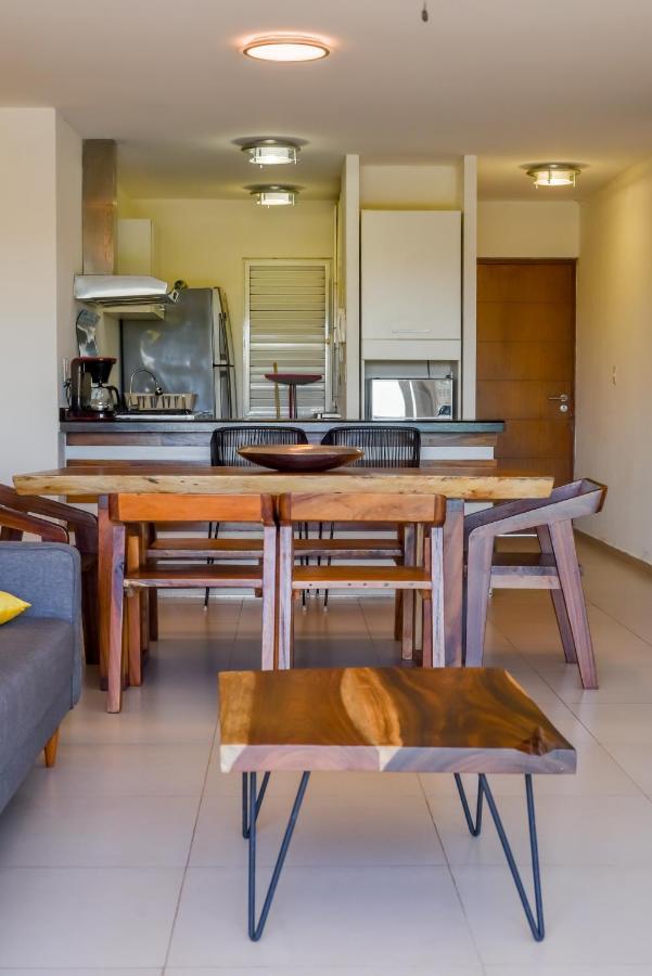 Beachfront Luxury Apartments Канкун Екстериор снимка
